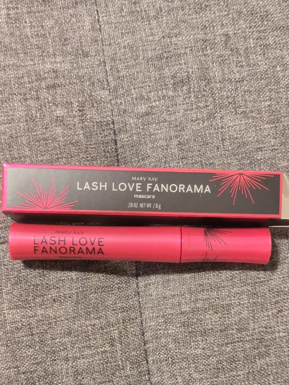 Mary Kay Lash Love Fanorama Mascara In Shade I Heart Black